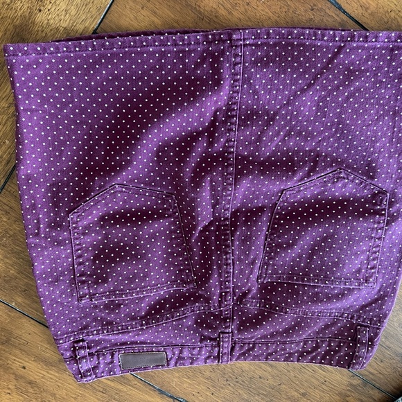 Burgundy with white polka dots jean skirt size 8 - Picture 2 of 4